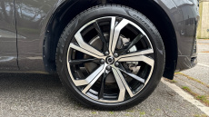 Volvo XC60 2.0 T8 [455] PHEV Ultra Dark 5dr AWD Geartronic Estate